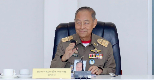 องคมนตรี เปิดปฏิบัติการฝนหลวงยับยั้งความรุนแรงของการเกิดพายุลูกเห็บ และติดตามผลการดำเนินงานโครงการอ่างเก็บน้ำห้วยคล้ายอันเนื่องมาจากพระราชดำริ จังหวัดอุดรธานี