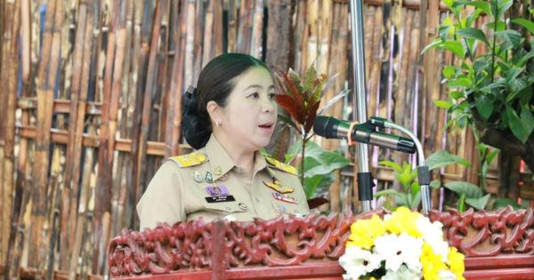 สำนักงาน กปร. ธ.ก.ส. และจังหวัดเชียงราย ส่งมอบบ้านให้แก่ราษฎรที่ประสบภัยพิบัติจากดินโคลนถล่ม